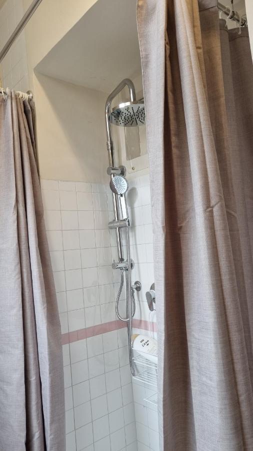 Leonardo Home Caserta Ngoại thất bức ảnh